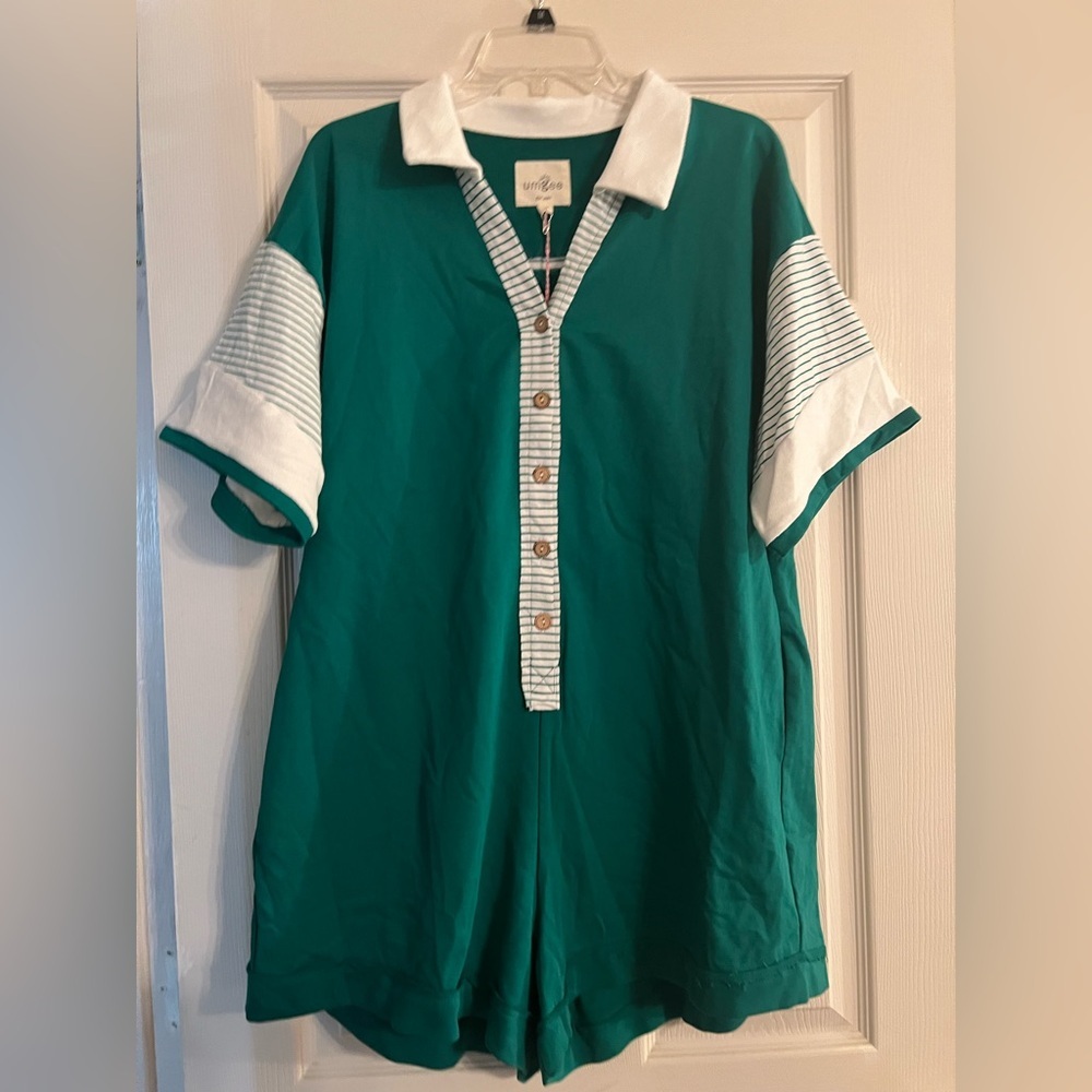 Kelly Green French Terry Colorblock Collared Romper – Oversized Fit NWT M #2490 - Picture 5 of 12